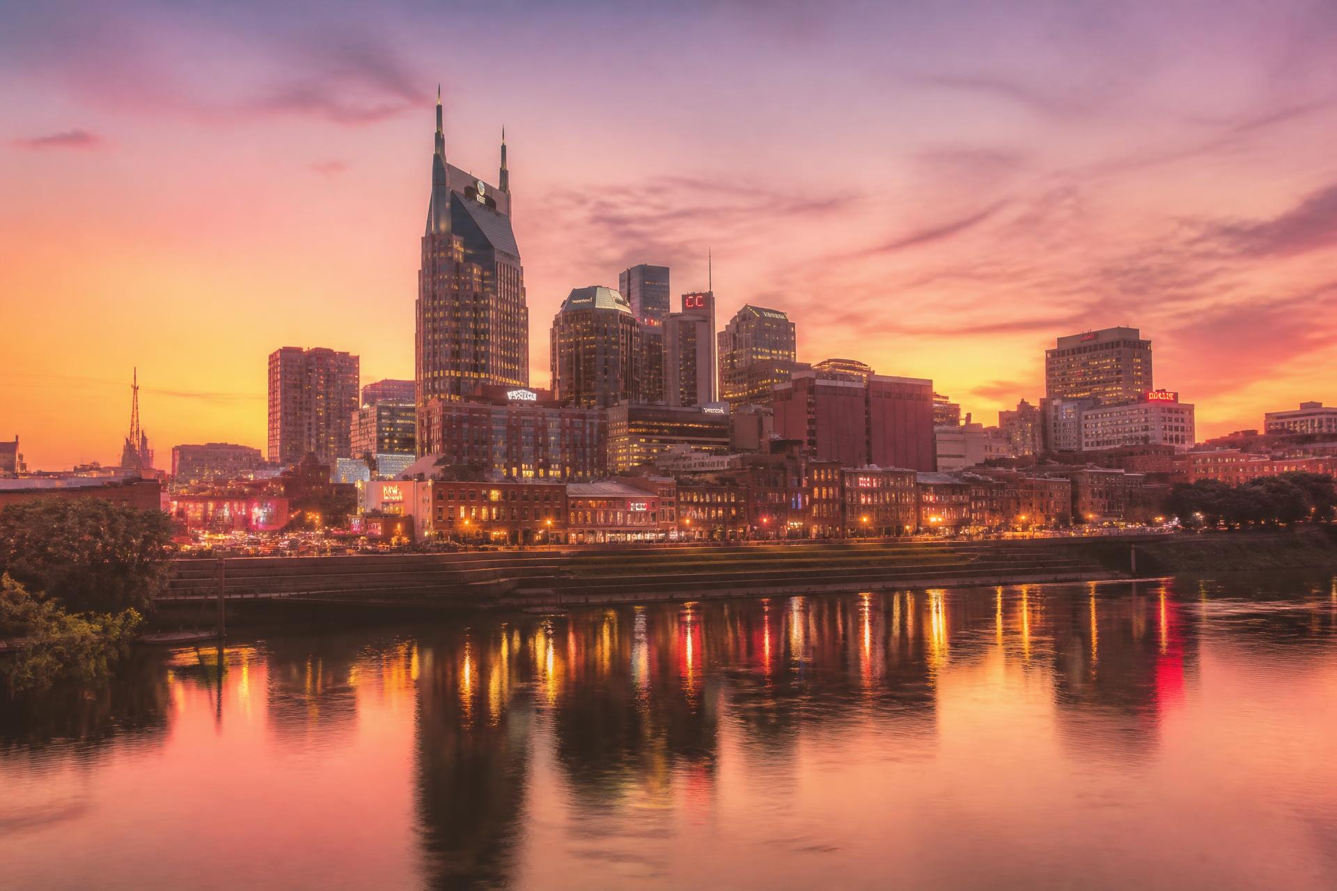 Nashville skyline at night